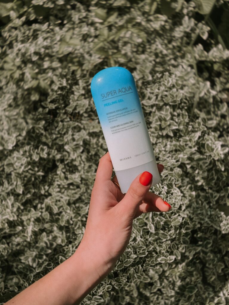 Гель для пілінгу Super Aqua Missha - корейська косметика